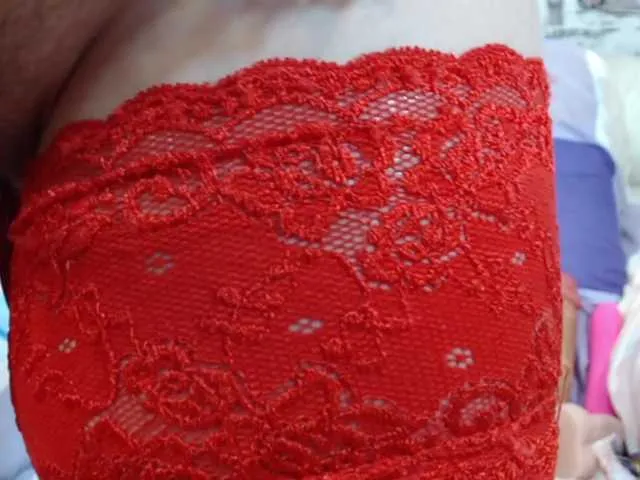 Live sex webcam photo for Little-letti #246422385