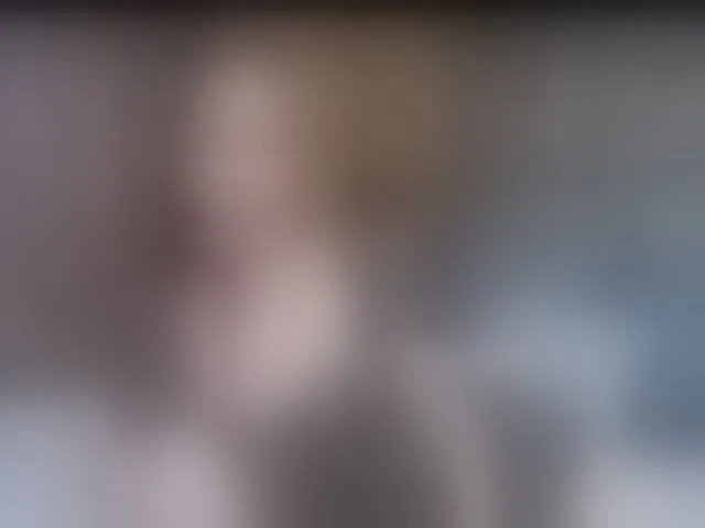 Live sex webcam photo for AizaRae #262729896