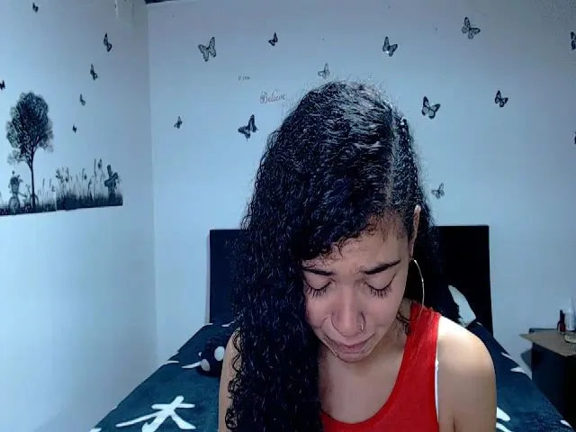 Live sex webcam photo for Courageuse #258391113