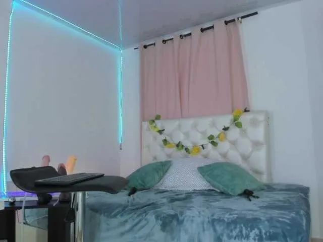 Live sex webcam photo for rubijasper1 #241345398