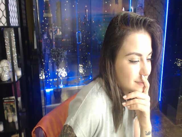 Live sex webcam photo for sunn_o #264807297