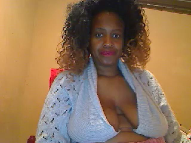 Live sex webcam photo for JaideBlack #253645699