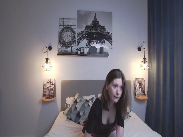 Live sex webcam photo for GretaMiln #262673683