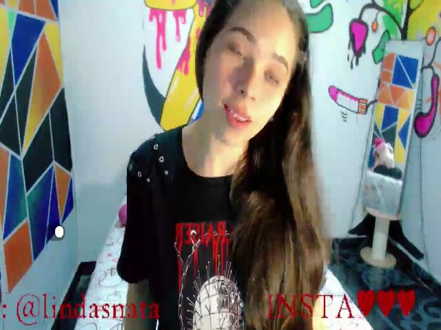 Live sex webcam photo for Moon_18 #254204955