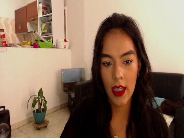 Live sex webcam photo for Eli_machado23 #252568579