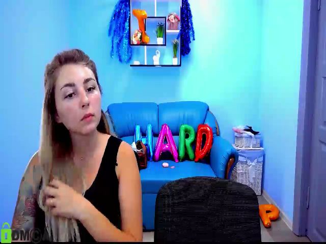 Live sex webcam photo for PrincesSnake #254065973