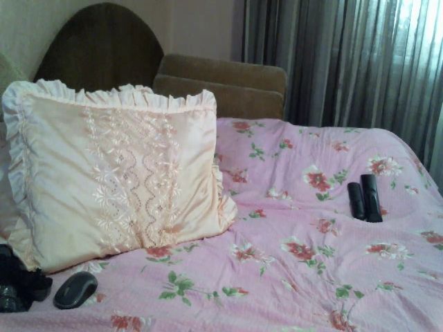 Live sex webcam photo for Zaraicy55 #254791882