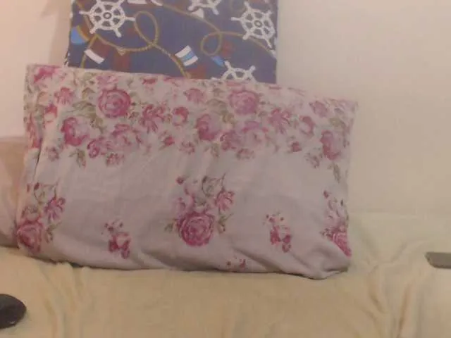 Live sex webcam photo for SexyBruna #242616237