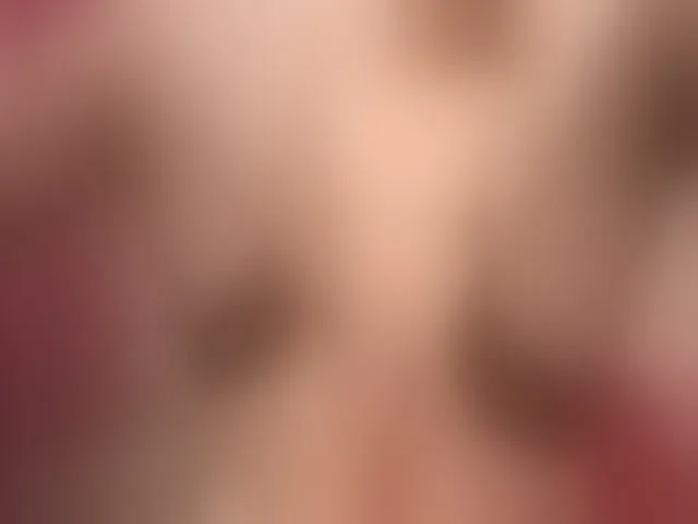 Live sex webcam photo for Arianaskysexx #254909193