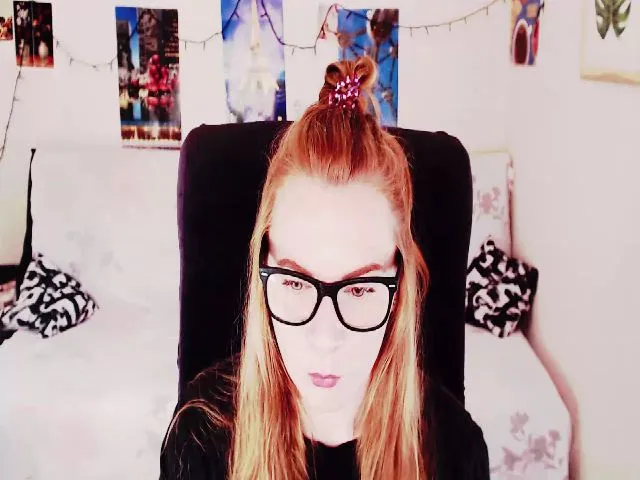 Live sex webcam photo for RedhairCathy #258422398
