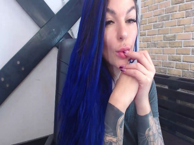 Live sex webcam photo for Lily_jay #259671589