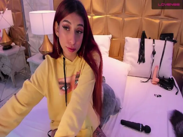 Live sex webcam photo for CandyLaw_ #255942744