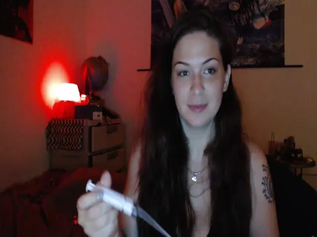 Live sex webcam photo for Rose_Wild #265330567