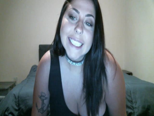 Live sex webcam photo for Scarthornee #254536419