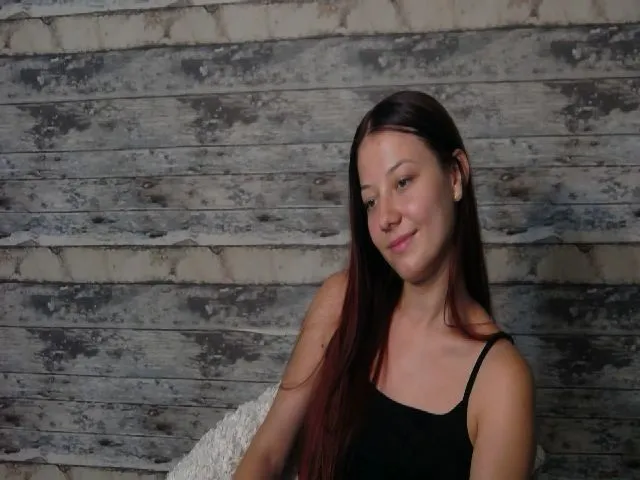 Live sex webcam photo for AyleenRosie #263591265