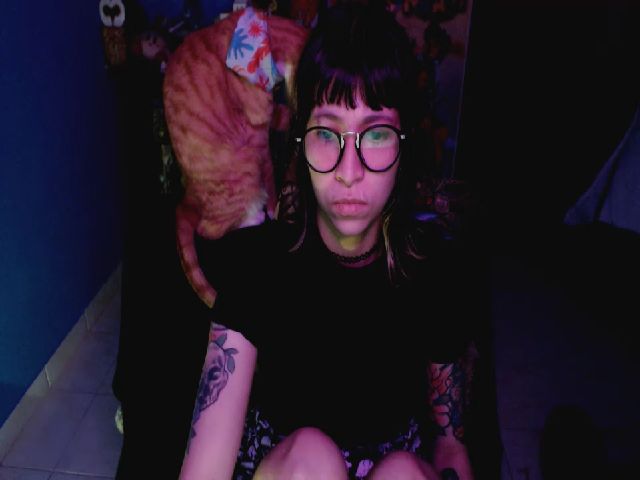 Live sex webcam photo for umaru_michae #252709528