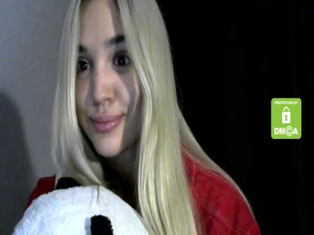 Live sex webcam photo for MyyDream #257094477