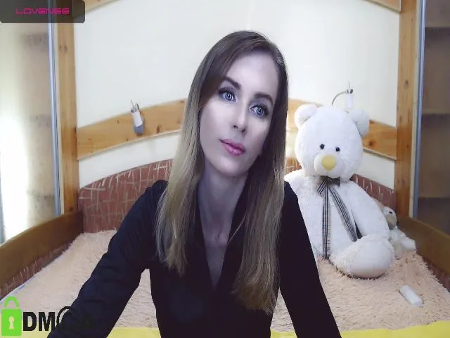 Live sex webcam photo for VitaCraft_ #258014772