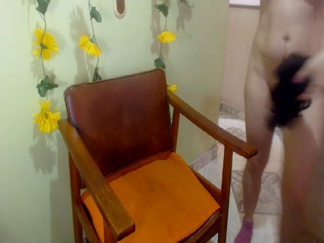 Live sex webcam photo for SHAYRA_ #265168535