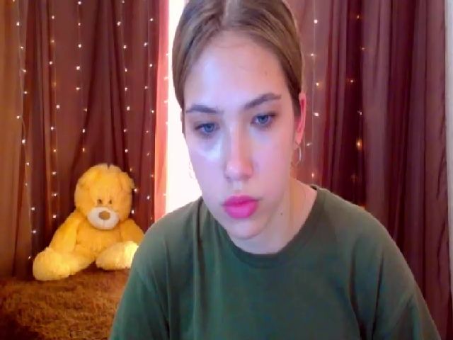 Live sex webcam photo for LovellyRima__ #255055183