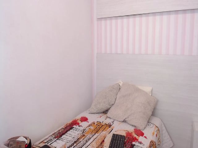 Live sex webcam photo for Jade_lee88 #264294896