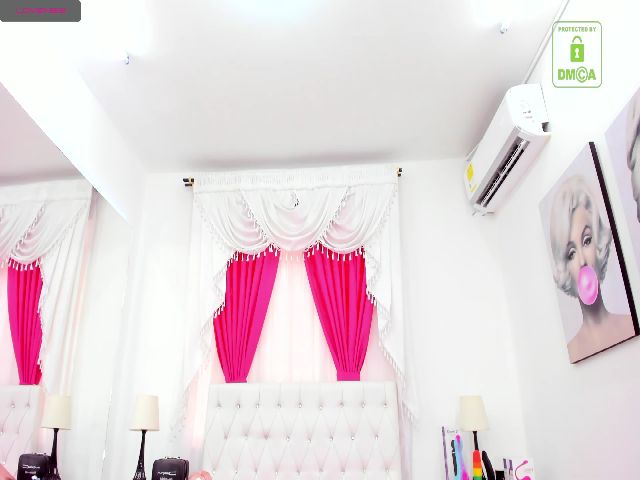 Live sex webcam photo for Jessie_Ford #255656089