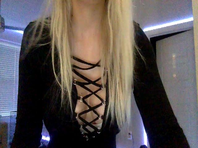 Live sex webcam photo for Sammy_gray #262445576
