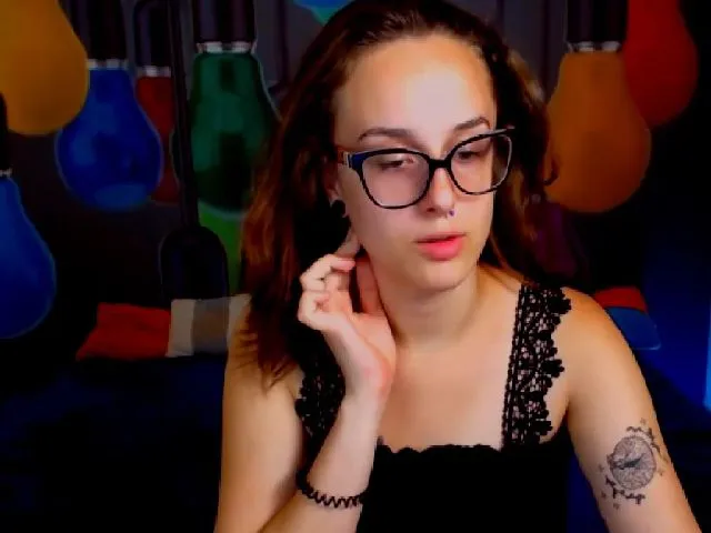 Live sex webcam photo for Kristi_Dook #262632788