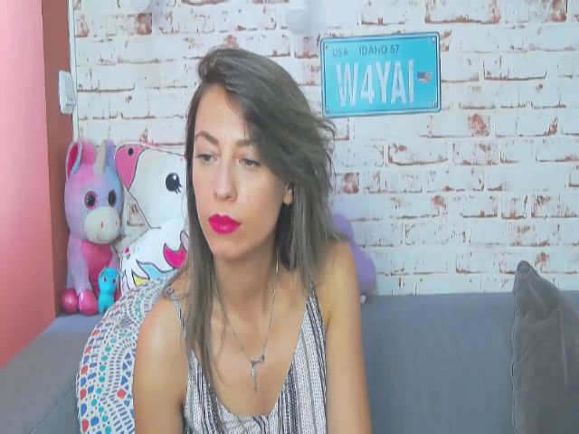 Live sex webcam photo for PoxyVibe #261377163