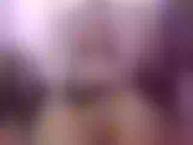 Live sex webcam photo for Sophie_pink18 #257038212