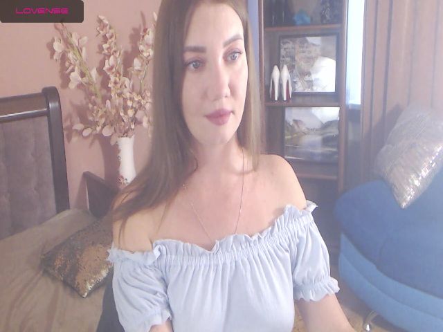 Live sex webcam photo for Kelly7B #256856840