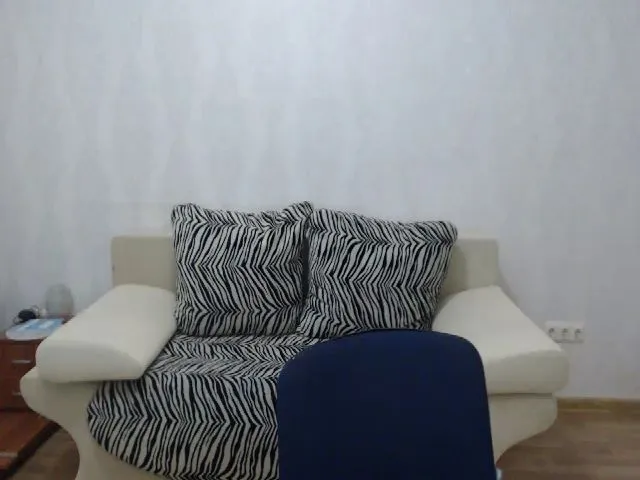 Live sex webcam photo for Emmillia #253454681