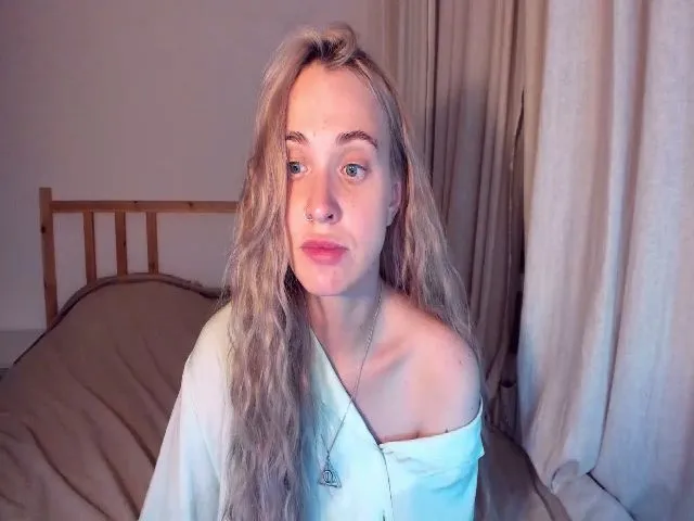 Live sex webcam photo for Uvirtualfrnd #258853763