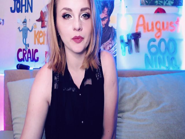 Live sex webcam photo for Nika_Cakes #264407687