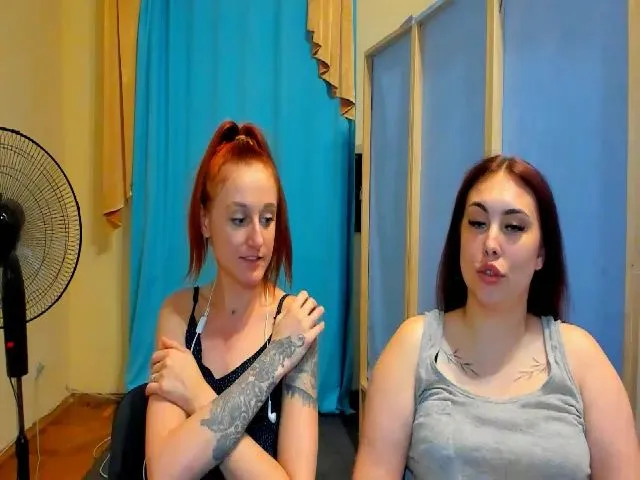 Live sex webcam photo for BeautiAmber #255672822