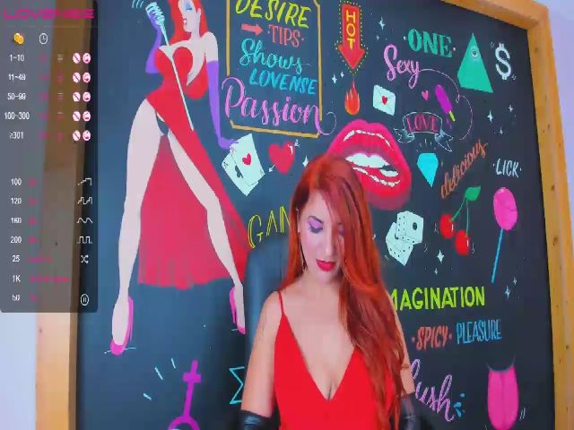 Live sex webcam photo for ScarletWhite1 #262488689