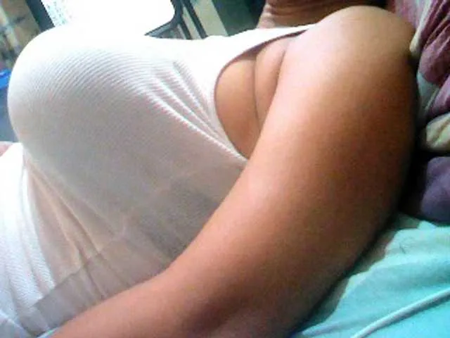 Live sex webcam photo for BarbieBigTits #241305621