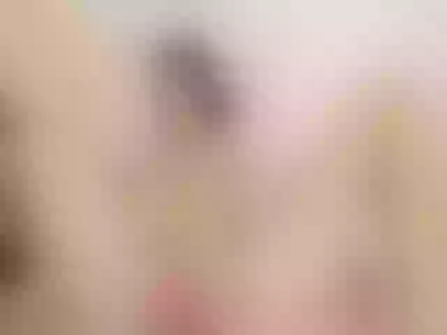 Live sex webcam photo for Cherrycute666 #261039711