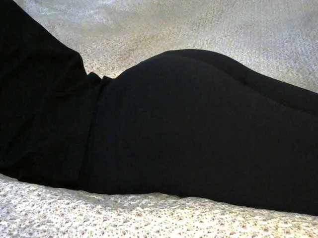 Live sex webcam photo for liZAAAZ #241072398