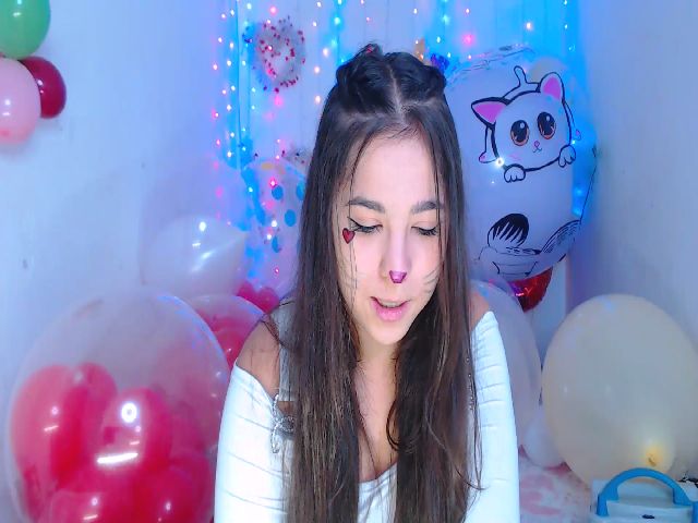 Live sex webcam photo for kitty_devil #259018494