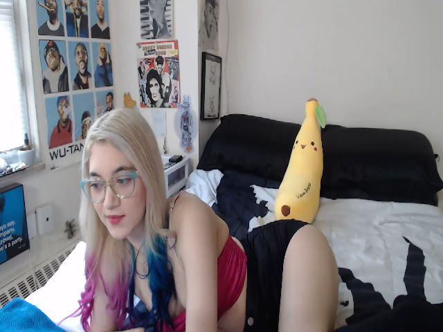 Live sex webcam photo for AnnaTame #258778145