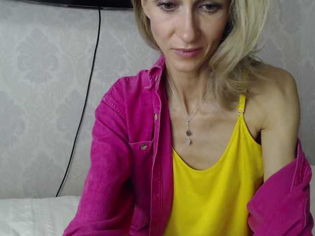 Live sex webcam photo for MarkKate #246391014