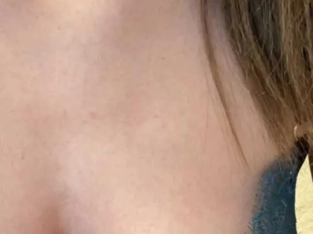 Live sex webcam photo for SweetyEvy1 #240907110