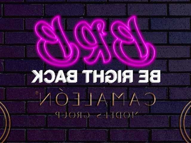 Live sex webcam photo for sporty-dark #241735042