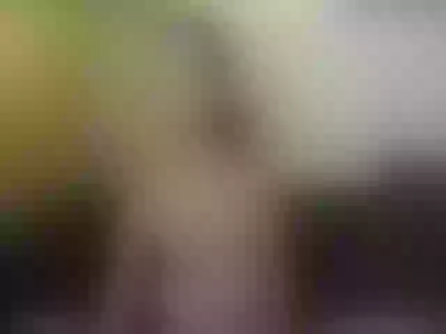 Live sex webcam photo for SkyV_ #263135916