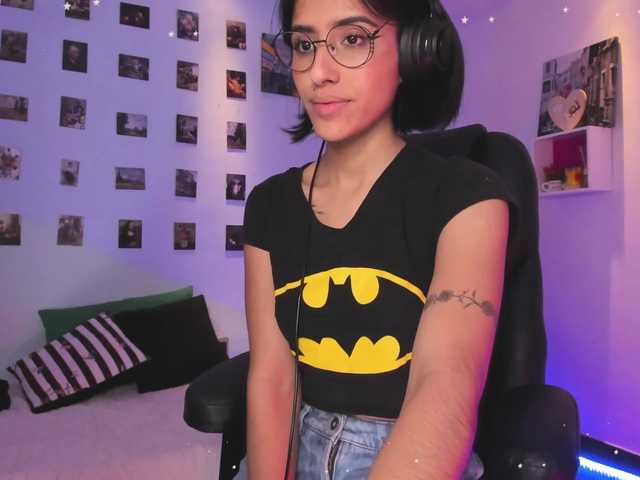 Live sex webcam photo for miiasugar #255196064