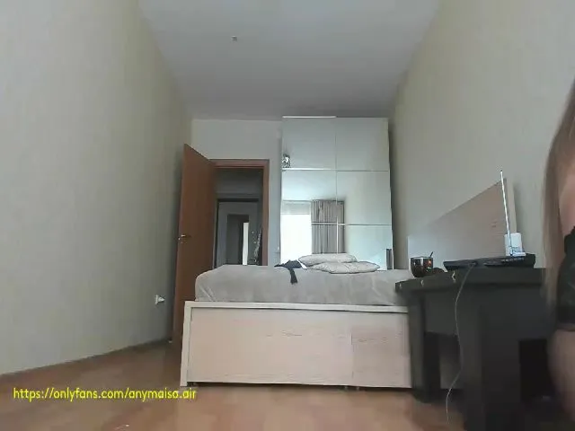 Live sex webcam photo for Anymaisa_Air #255919409