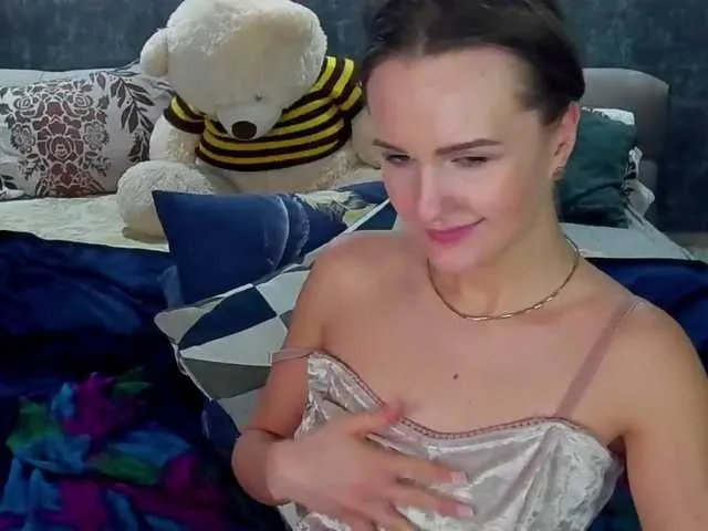 Live sex webcam photo for VeronikaNew #241214330