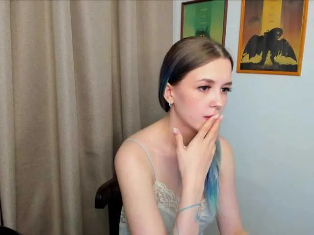 Live sex webcam photo for AsakiSen7 #243772725