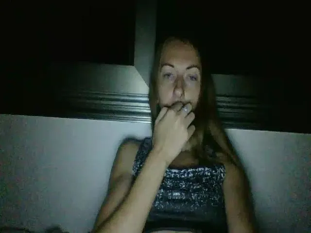 Live sex webcam photo for CheelyWilly #257801774
